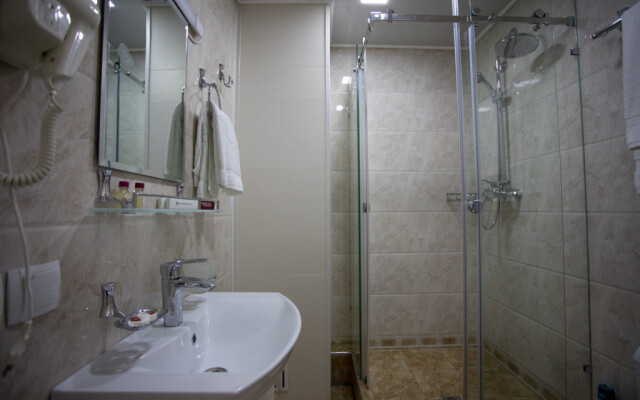 Art Rakat Hotels