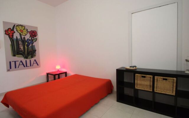 Apartment Mono Ada Castro