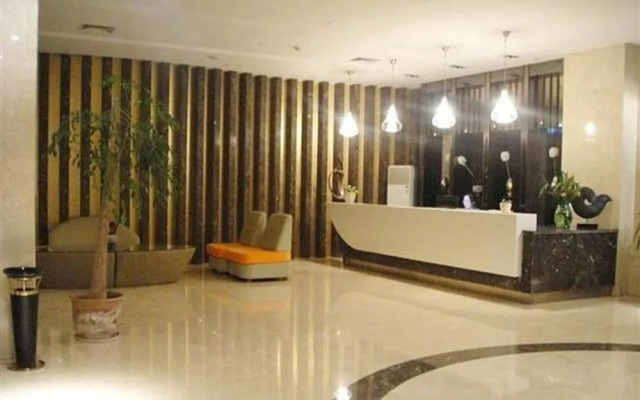 Century Sailboat Apartment Hotel