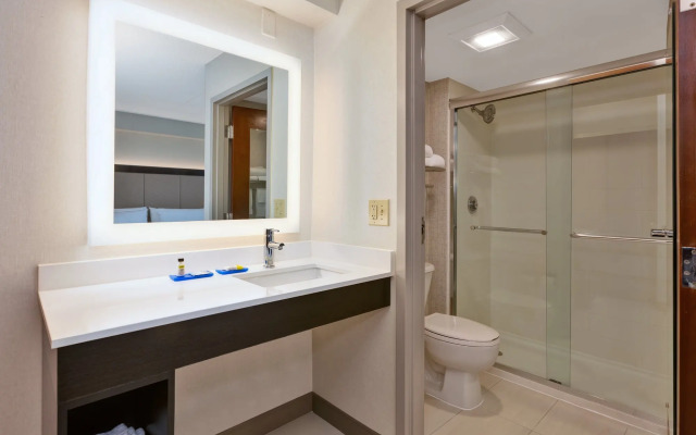 Holiday Inn Express & Suites Blacksburg - University Area by IHG