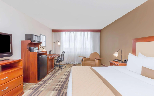 Clarion Hotel and Suites