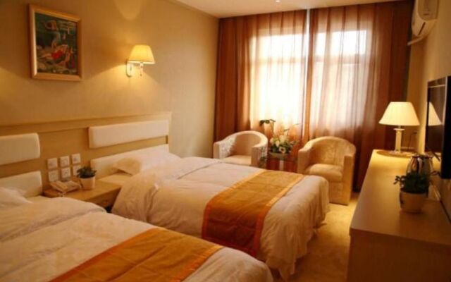C’est La Vie Hotel Chengde
