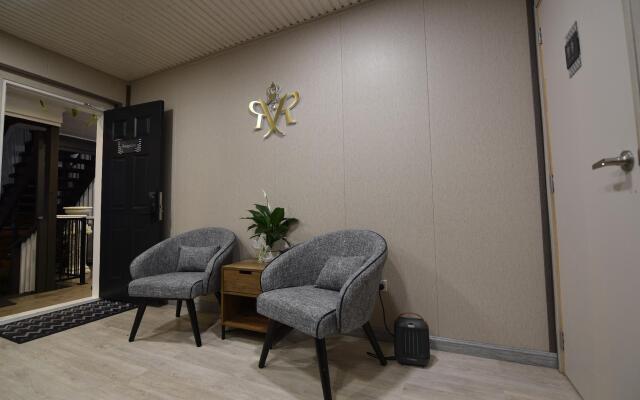 Regal Residency