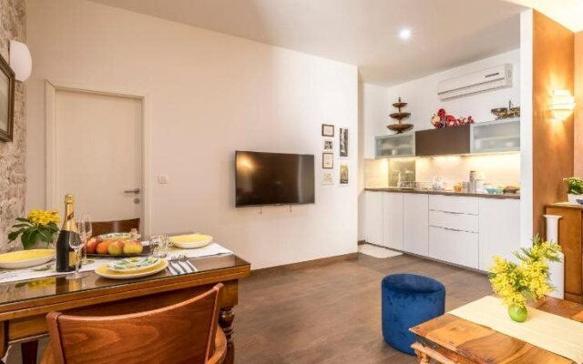 Borna and Franko Rooms