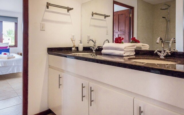 Modern Villa in Jan Thiel Curacao With Private Pool