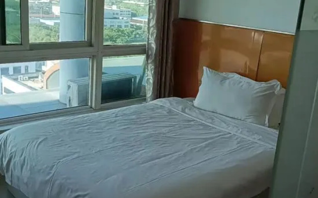 Sushi Boutique Hotel (Shanghai Songjiang Railway Station)