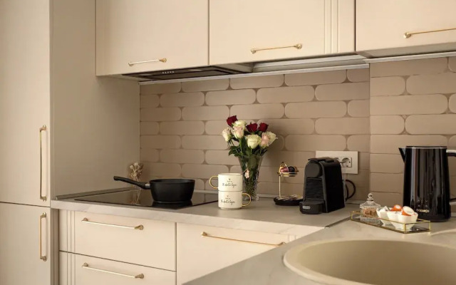 ARI - AFI Mall Luxurious Apartments