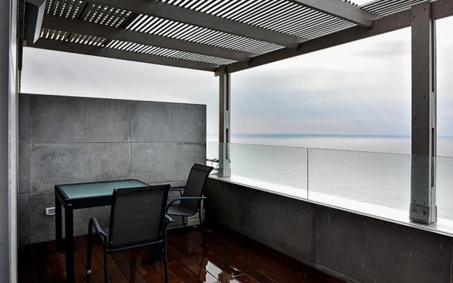 Sea Apartment