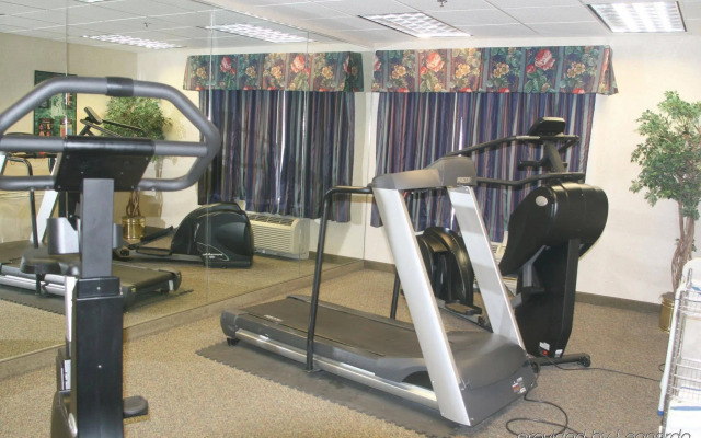 Holiday Inn Express & Suites Oxford by IHG