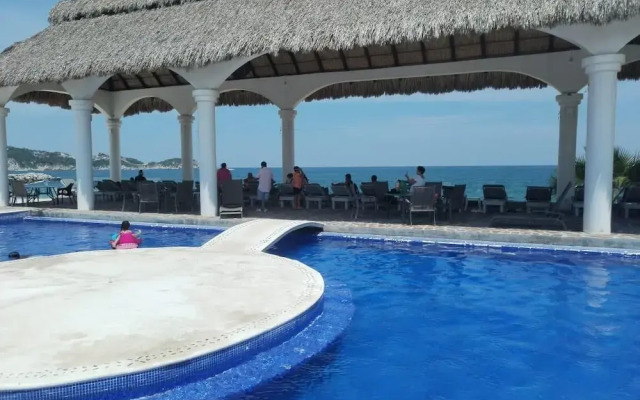 Hotel La Isla Huatulco H