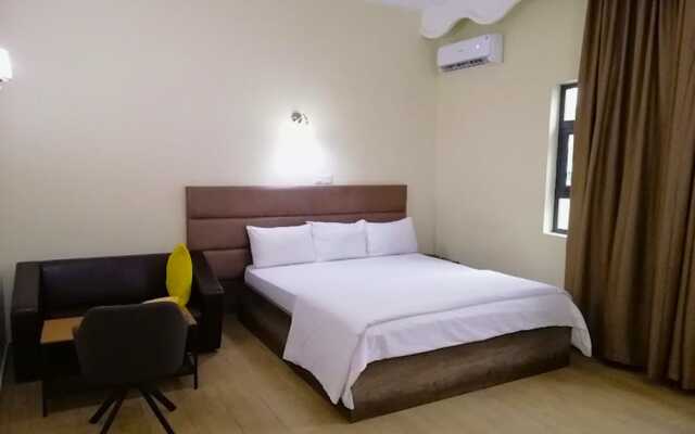 Bayview Resorts And Hotels Limited