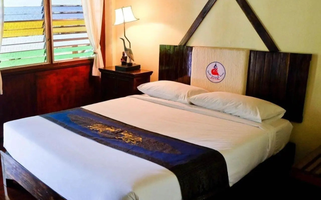 Golden Triangle Palace