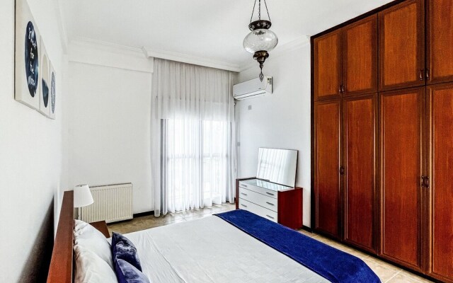 Villa With Private Pool and Backyard in Lapta