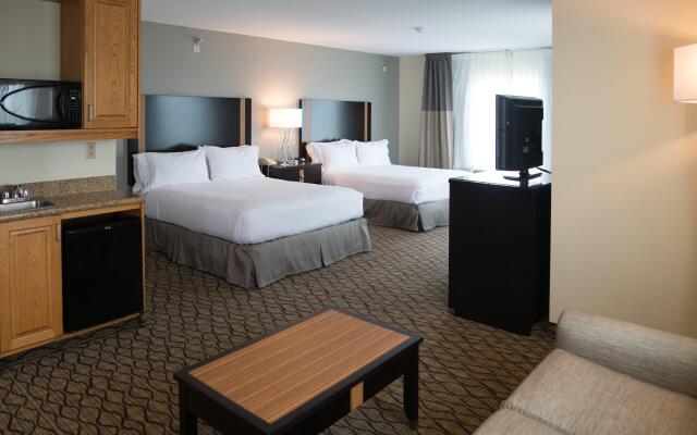 Holiday Inn Express Hotel & Suites Chanhassen, an IHG Hotel