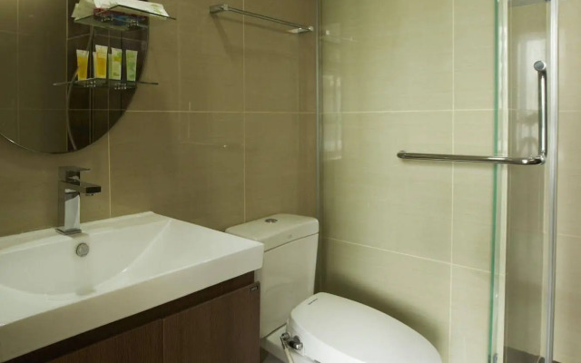 Qube Suites Sukhumvit