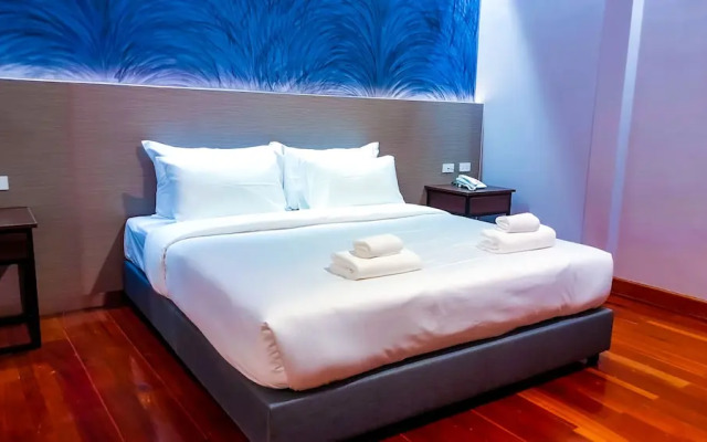 The Riva Vientiane Hotel