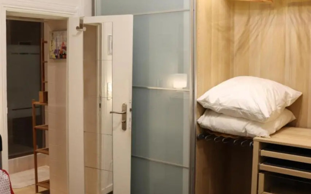 Superbe T3 Terrasse Coeur de Paris Historique