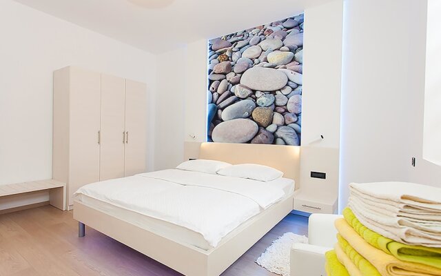 Apartments Fiorido