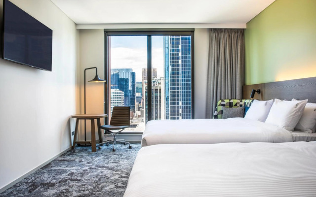 Holiday Inn Express Melbourne Little Collins by IHG