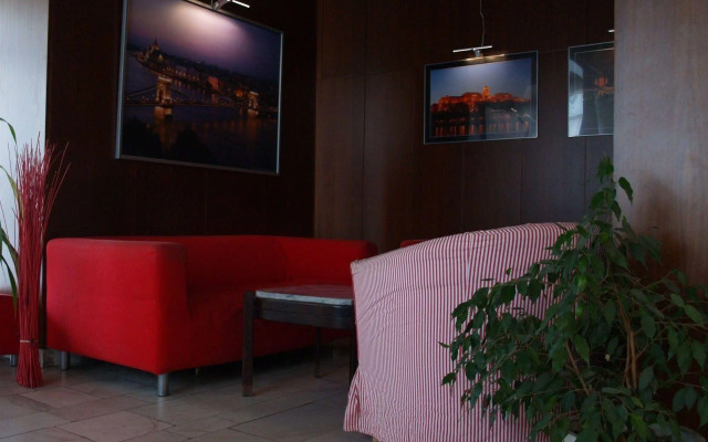 Budapest Center House
