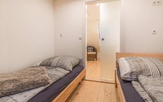 Stunning Home in Friedrichskoog With 3 Bedrooms, Sauna and Wifi