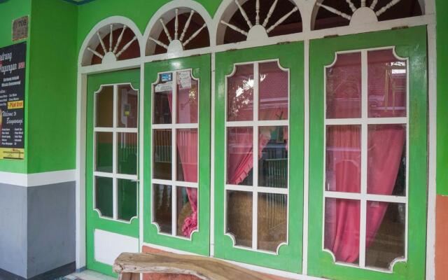 Gandrung Payungan Inn