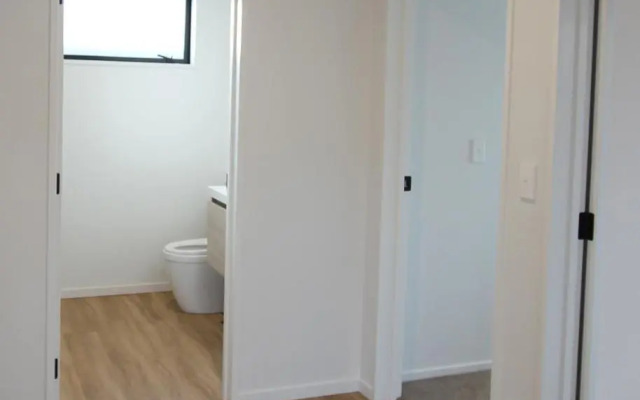 3 - Sunny Brand New house
