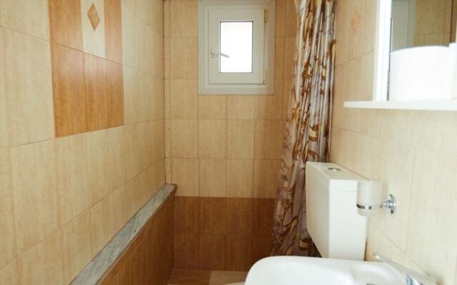 Aegean Sea Rooms And Suites