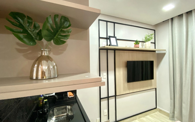 SLR - Essential GRU Airport By Anora Spaces