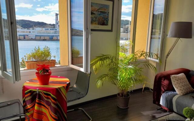Appartement La Méditerranée vue sur la Mer