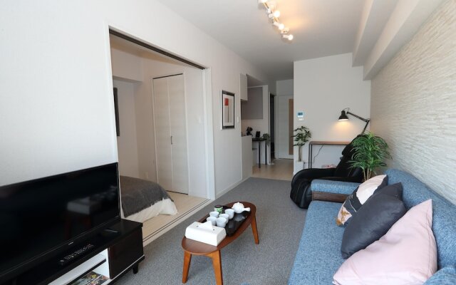 BLUE CROSS Nishikoen