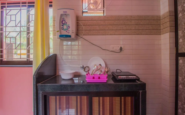 OYO 12705 Home Studio Hollant Beach