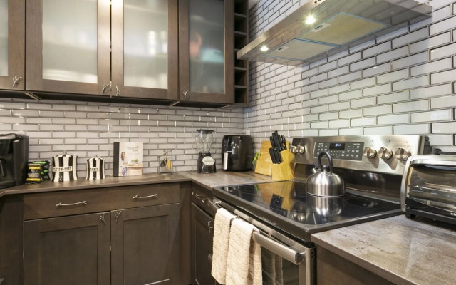 608 Avon Center Lodge 2 Bedroom Condo