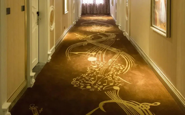 Xinshikong Conifer Hotel