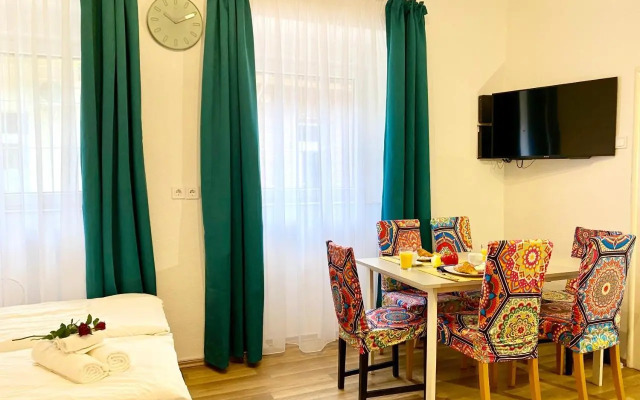 B20 Apartment