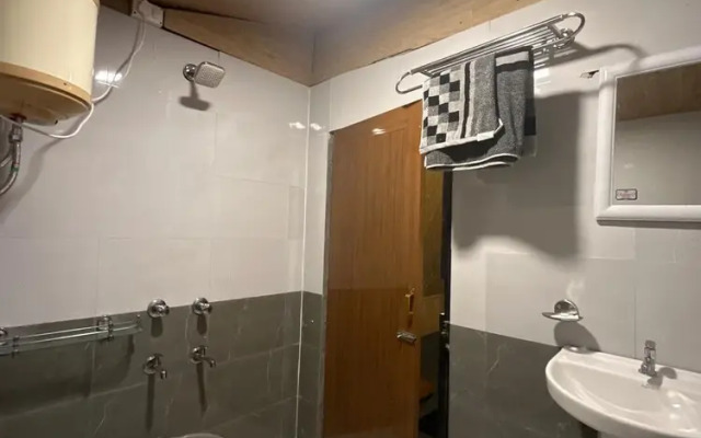 Sunshine Cafe & Cottage Riverside