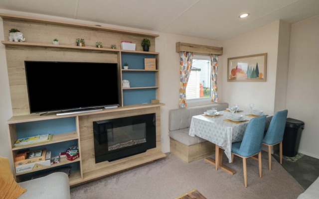 No30 Elm Rise