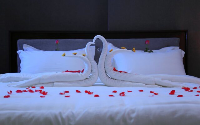 King & Queen Hotel