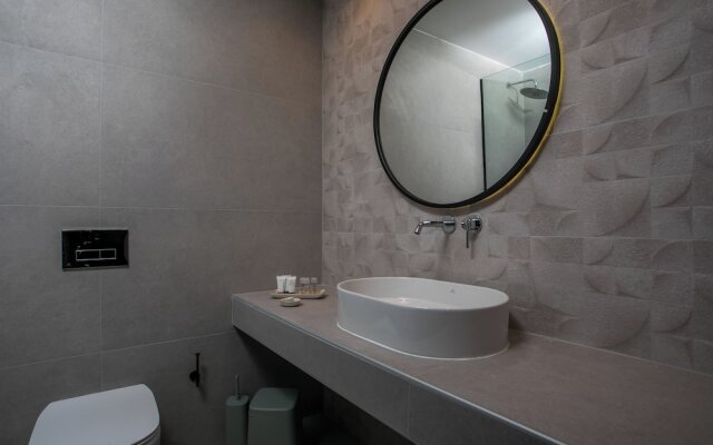 Vanik Suites