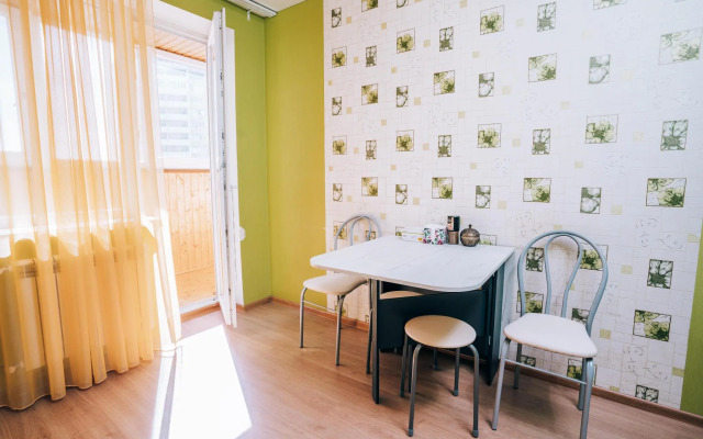 Атлант на переулке Здоровья 90/1