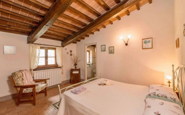 Hillside pretty Home 37553