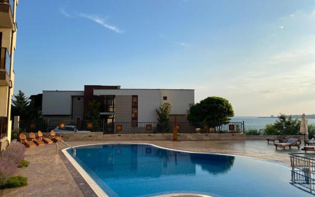 Hotel Saint Panteleimon Beach