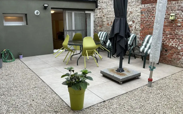 Holiday Home for 4 in Diest With Parking