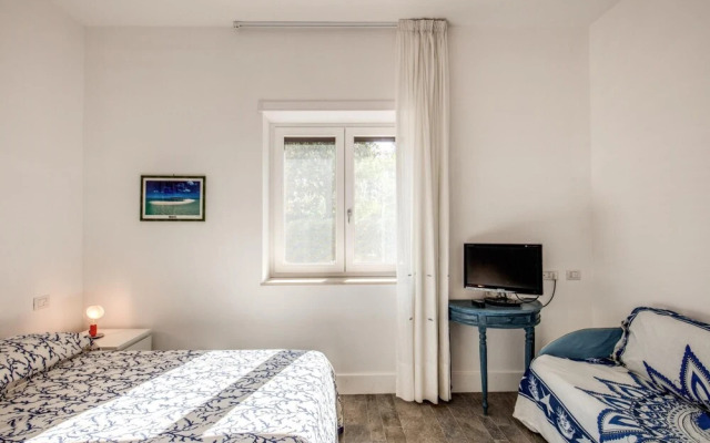 Sophia in Sorrento With 2 Bedrooms and 2 Bathrooms