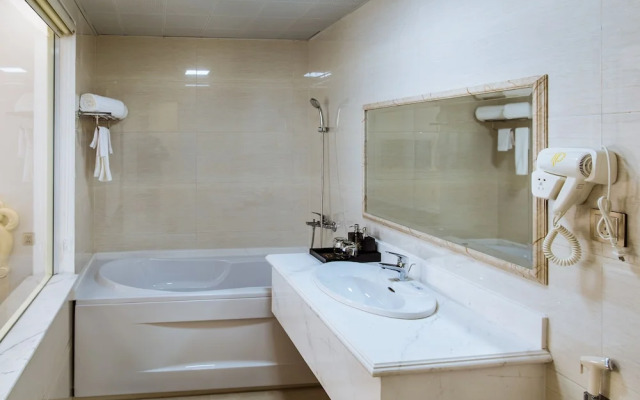 Sun Halong Hotel
