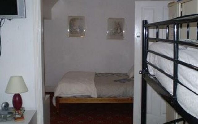 South Lea Hotel