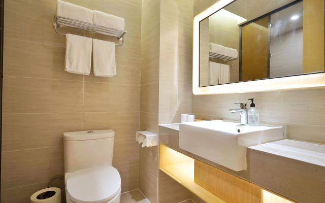 JI Hotel Shanghai Hongqiao National Exhibition and Convention Centre Huaxiang Road