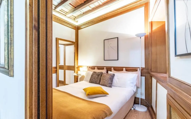 Spanish Steps Suite