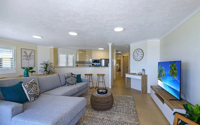 Unit 9 'The Rocks', Coolum Beach