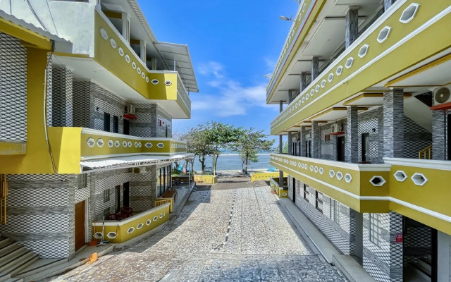 Urbanview Hotel Saikhwan Pantai Sayang Heulang Pameungpeuk Garut by RedDoorz — 3-star hotel in Mancagahar